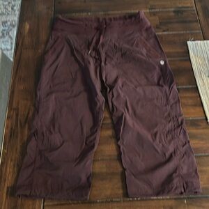 Lululemon dance studio capris size 8